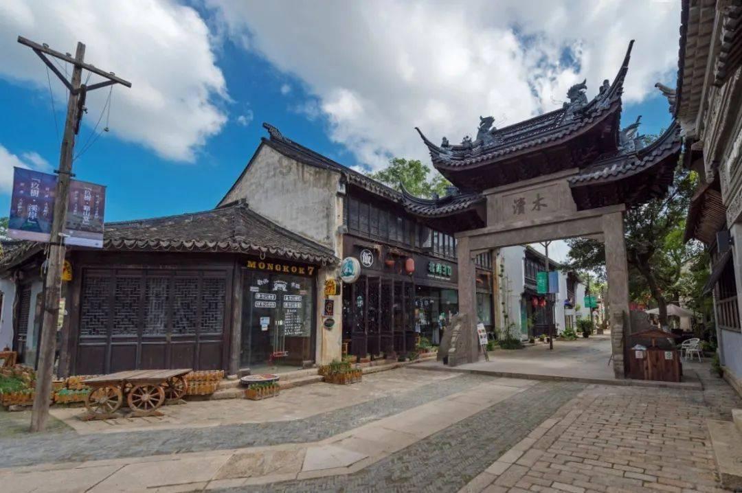 逃离潮湿的房屋